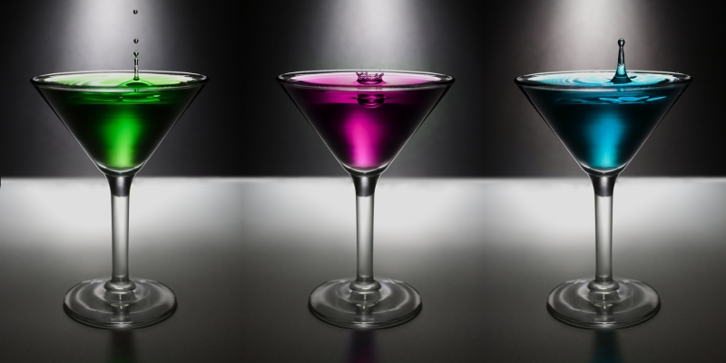 discotheque-ROUGIERS-min_water-drop-glass-bar-celebration-green-832603-pxhere.com